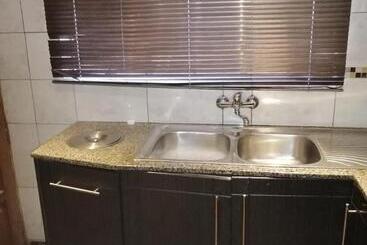 پانسیون Okuhle Guest House