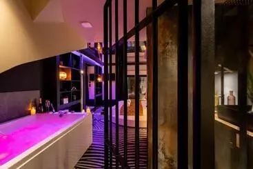 Bed and Breakfast Loveroom Le Côté Secret