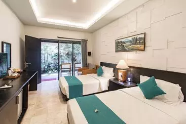 Hotel Belvilla Y Resort Near Monkey Forest