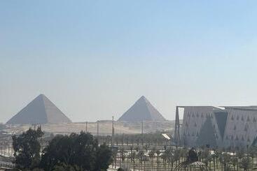 هتل Palm Grand Egyptian Museum, Pyramids View