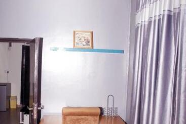 هتل آپارتمان Ms Cynthia