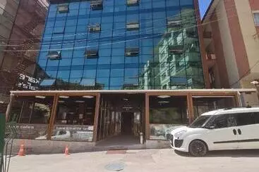 هتل آپارتمان Center Otel