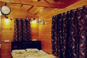 Bed and Breakfast Village Villa Wooden Cabin