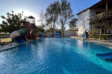 בית מלון כפרי Pousada Das Canoas