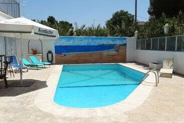 簡易ホテル Gasthaus Orsi