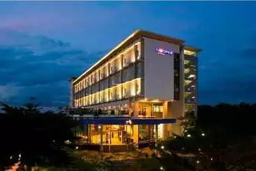 Hotelli Luwansa Palangkaraya