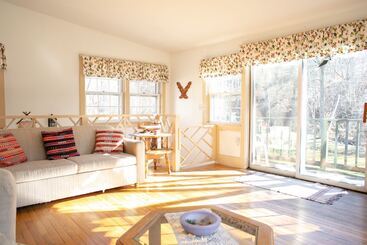 The Anderson Cottage Bed & Breakfast