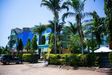 Lenana Hotels Mwanza
