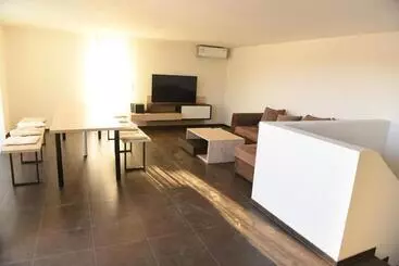 Pension  Apartmani Sutomore Tri Palme