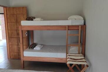 הוסטל La Hacienda