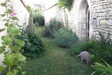 Bed and Breakfast Les Jardins De Clerjotte