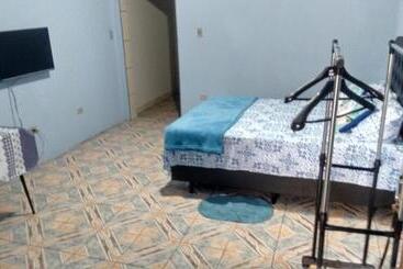 פנסיון Quarto Familiar, Aeroporto Guarulhos