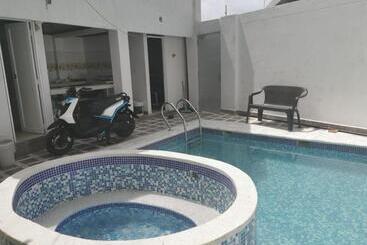 هاستل Bull Shark