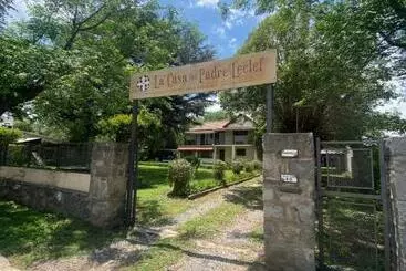 B&b La Casa Del Padre Leclef