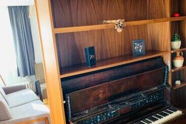 تختخواب و صبحانه Merkezde Elçiliklere Yakın Konforlu özel Oda