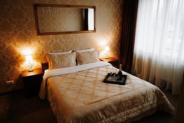 پانسیون Vallery Guest House