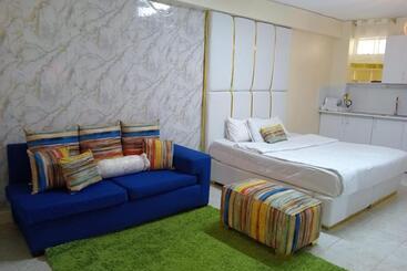 酒店 Airport Studio Apartments Jkia