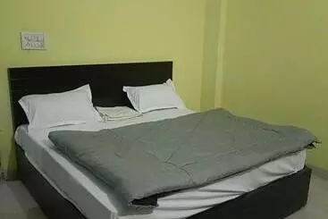 Super Oyo Hotel Shree Ji
