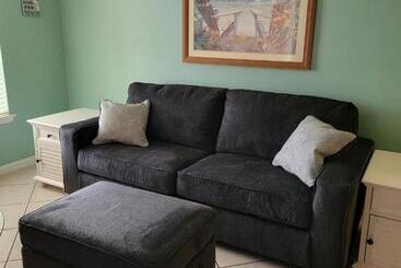 شقة فندقية Champagne Isle Resort Unit 107