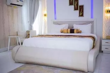 هتل White Deck Beach Resort