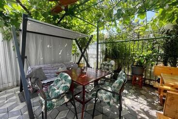 پانسیون Casa Francisc