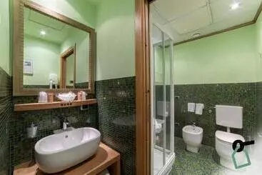 هتل Hotiday Discovery   Residence Verona