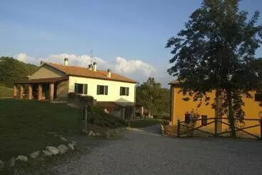 Aparthotel Agriturismo La Burraia Vicino A San Gimignano