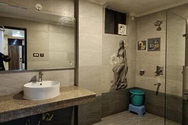 فندق King Castle Mcleodganj