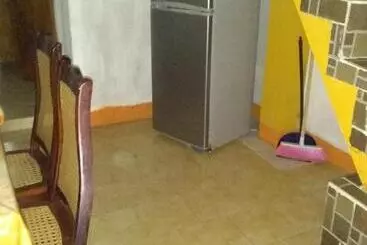 Majatalo Room In Apartment   Comfortable Inn Green Sea Villa Helen Kilometres 4 Circunvalar