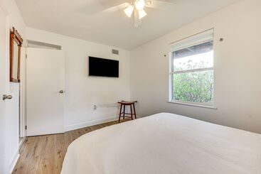 بيت ريفى Canal Front St Augustine Home W/ Dock & Pool!