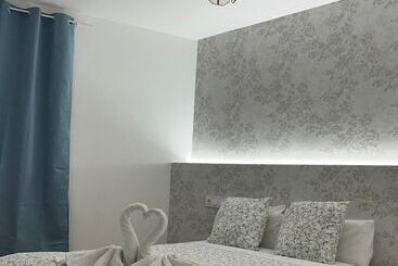 هتل Hostal New Dream Madrid