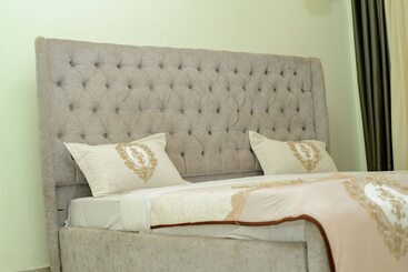 هتل Rusororo Hill View Home Inn