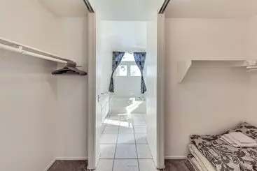 Mökkimajoitus Lake Elsinore Home W/ Pool   44 Mi To Disneyland!