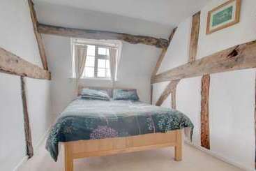 Residenza Beautiful 3 Bed House In The Hamlet Of Ham Green