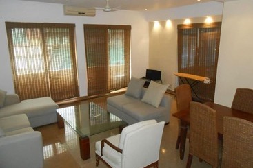 아파트 Akara Suites At Lower Bagathale