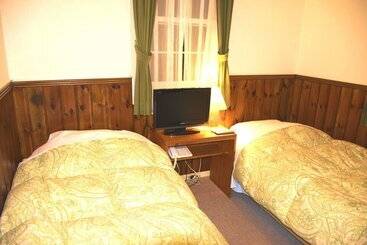 ホテル Pension Human