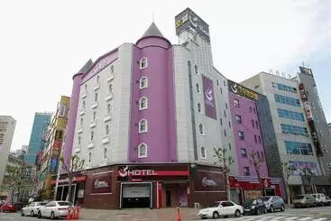 Hotel S