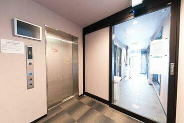 Lägenhet Orient Gojozaka