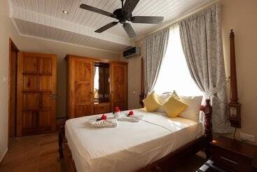 آپارتمانهای توریستها Villa Aya