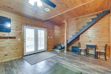 بيت ريفى Cherokee Lake Cabin W/ Deck & Kayaks!