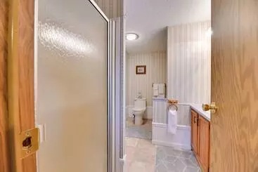 コテージ Cozy Lakemont Getaway, 11 Mi To Watkins Glen!