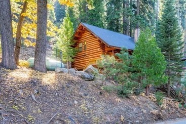茅舍 The Log Home Quintessential Log Cabin In Ynp!