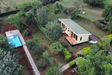 호텔 Tanzanice Farm Lodge