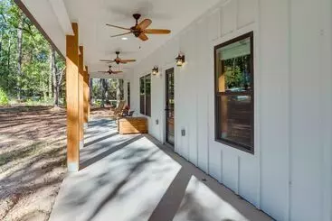 Mökkimajoitus Home W/ Pool Access: Fishing At Lake Sam Rayburn!