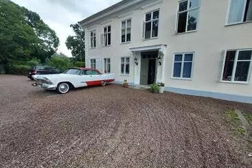 Hoby Gård B&b