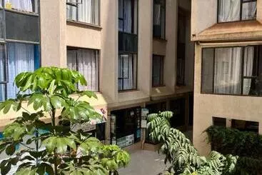 Majatalo Jojovial Homes