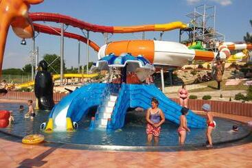 Majatalo Penzión Vilka Podhájčanka