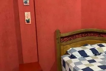 Bed And Breakfast 879