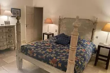 ベッドアンドブレックファースト L’hacienda Francesa