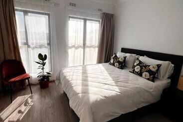 بنسيون 2nd On Strand